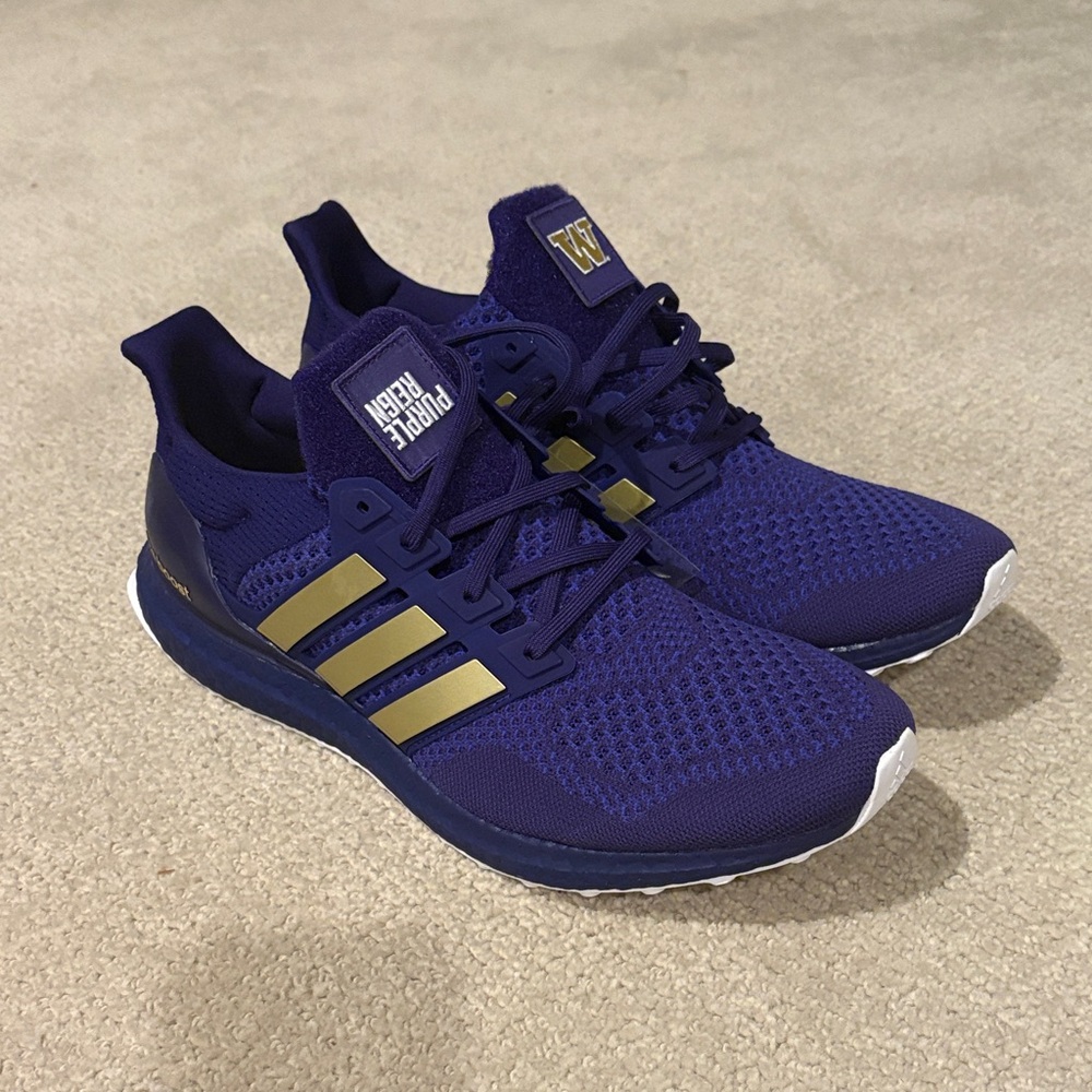 Adidas Washington Huskies Ultraboost Men’s 12